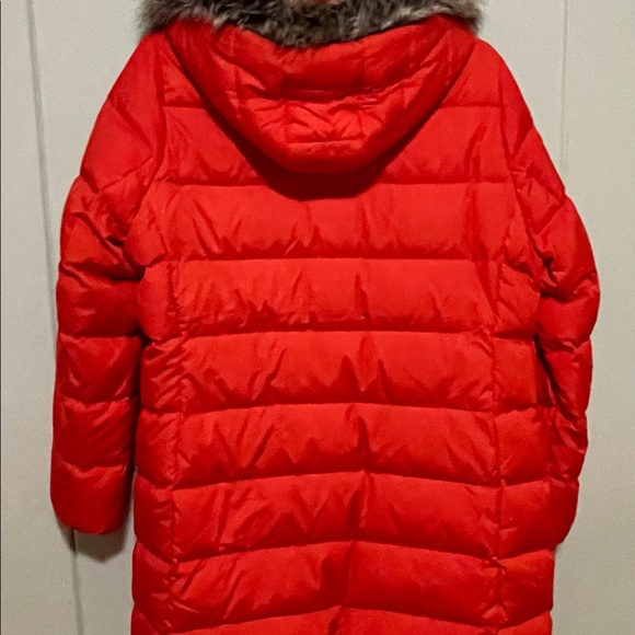 NWT LANDS END DOWN-FILLED PUFFER COAT - Picture 2 of 13